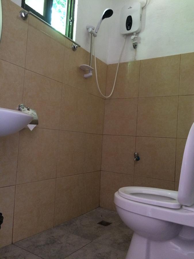 אל נידו Columbus Inn מראה חיצוני תמונה